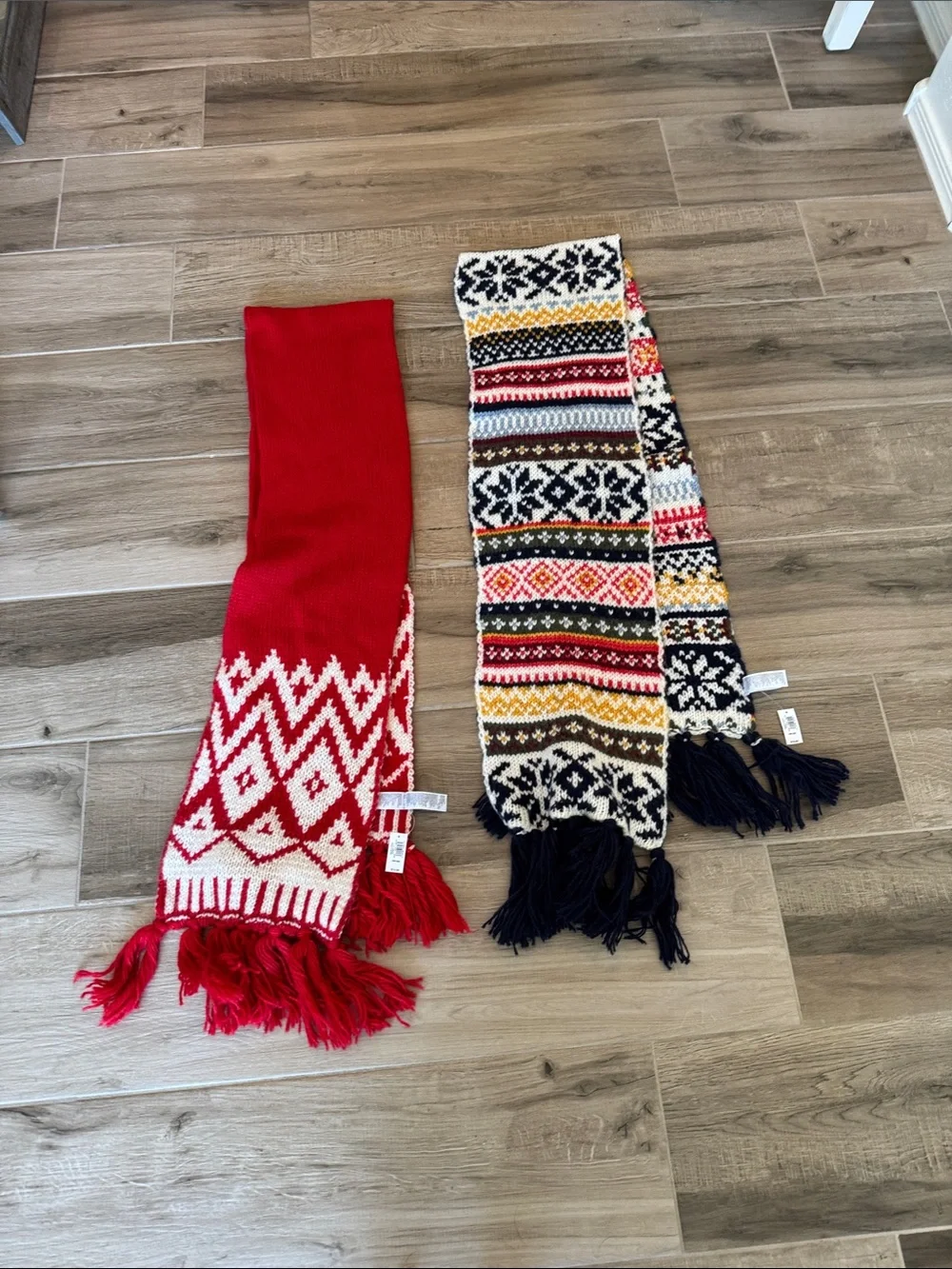 NWT Old Navy Lot of 2 fringe wide knit sweater scarves